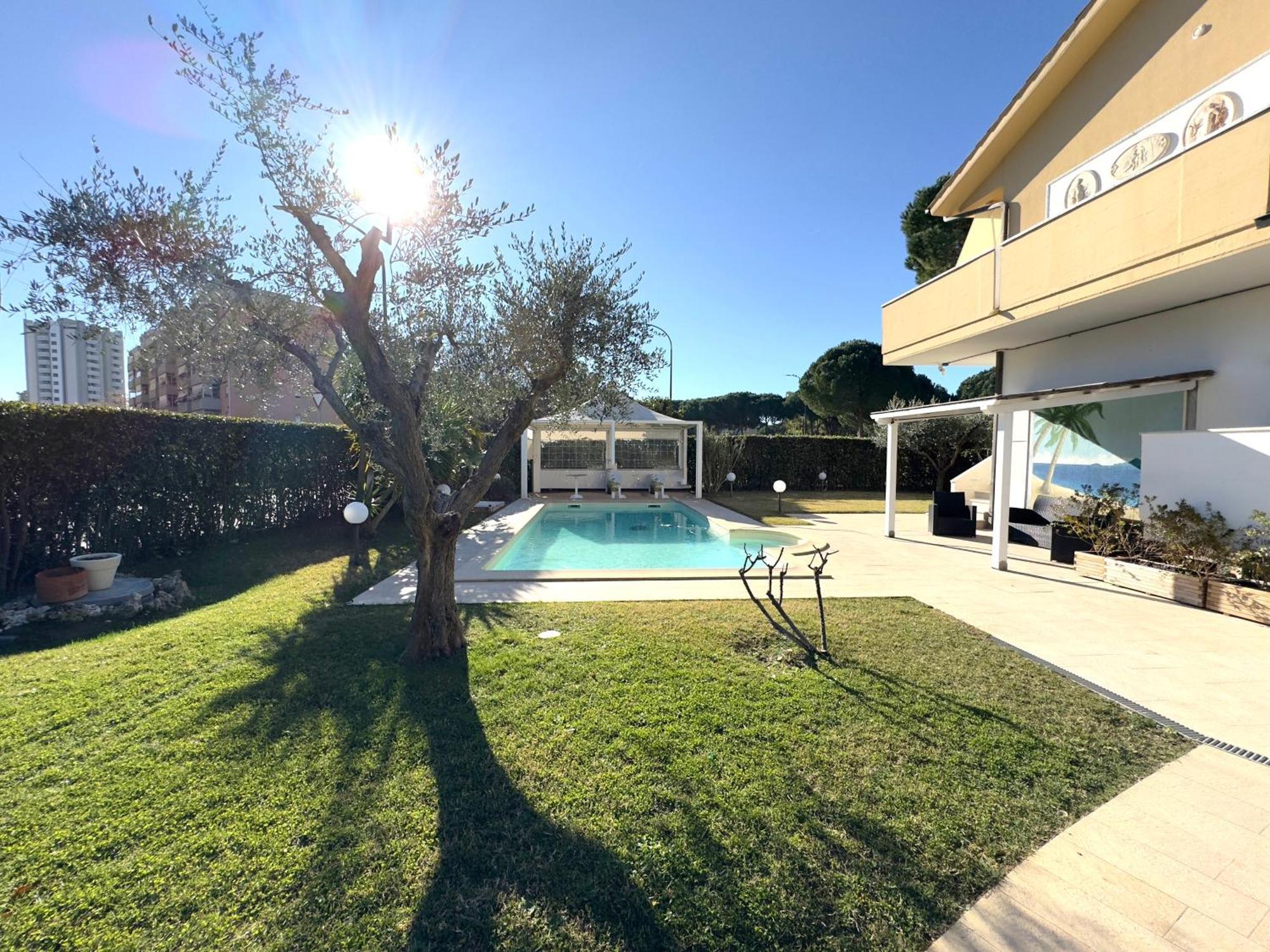 Residence Il Boschetto - Villa Con Piscina غروسيتو المظهر الخارجي الصورة